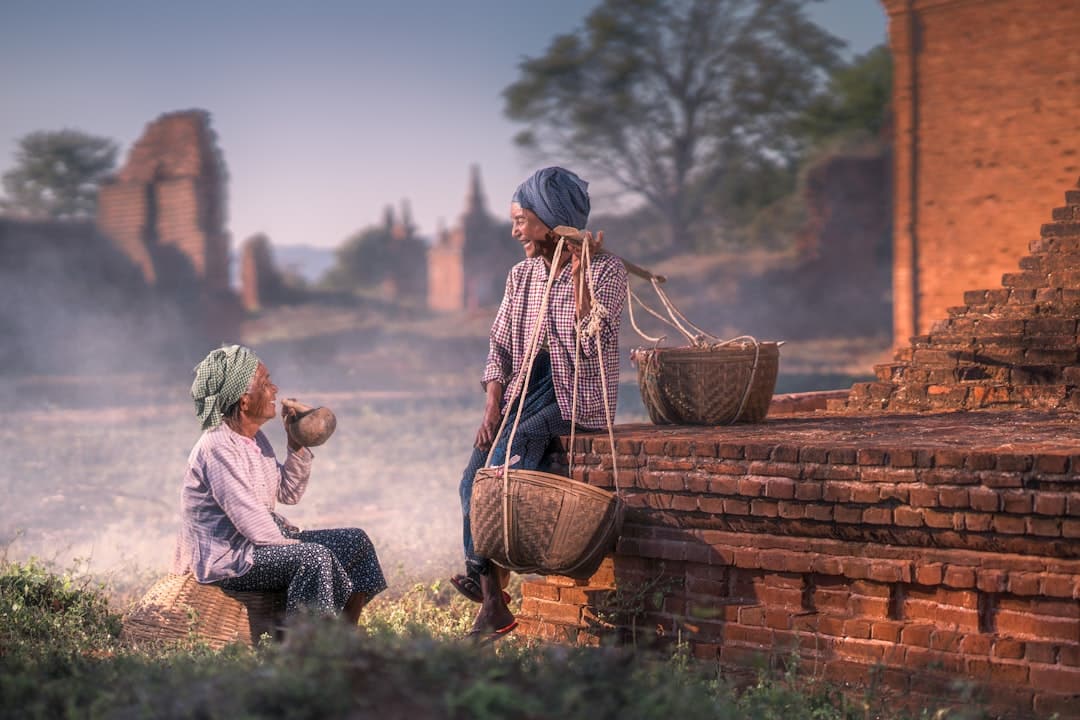 découvrez l'expérience unique d'une immersion locale qui vous plongera au cœur des cultures, traditions et modes de vie authentiques. partez à la rencontre des habitants et laissez-vous séduire par des moments inoubliables.